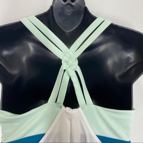 Fabletics Cashel Performance Swing Tank Top - Picture 5 of 9